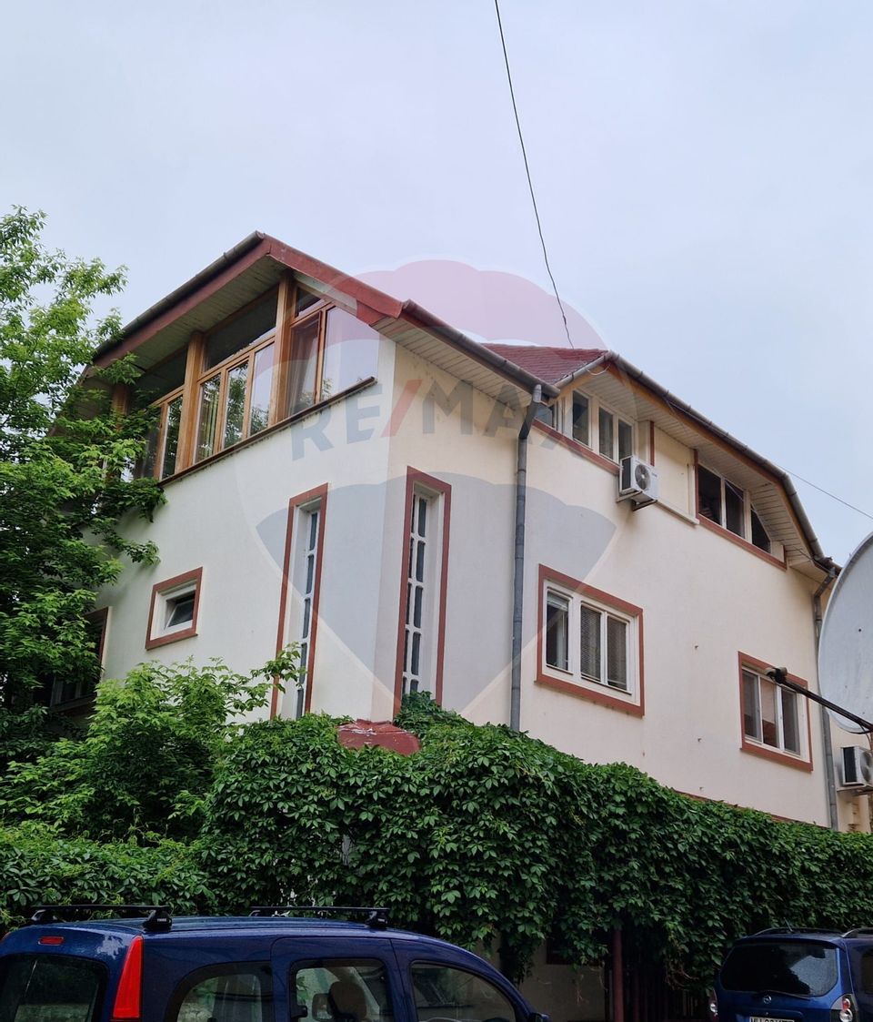 7 room House / Villa for rent, Ultracentral area