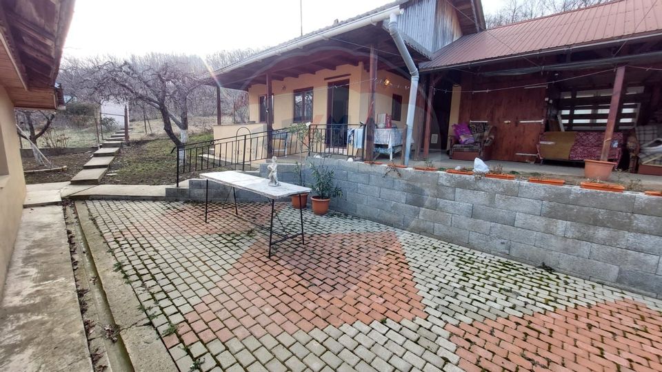 4 room House / Villa for sale