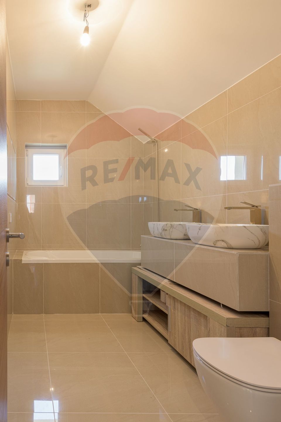 Casă  |  4 camere  |  Bragadiru-Varteju |