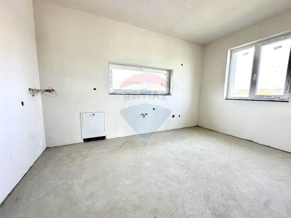 4 room House / Villa for sale