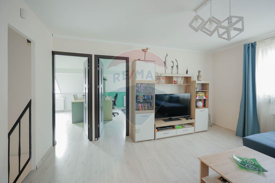 5 room Apartment for sale, Central area