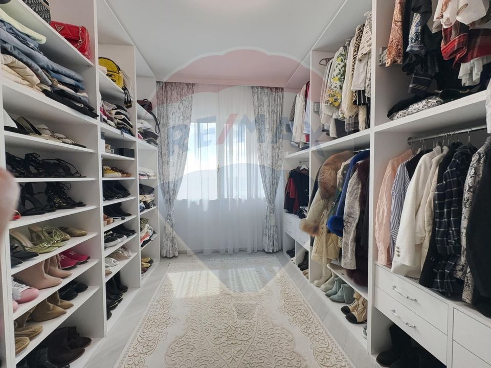 4 room House / Villa for sale