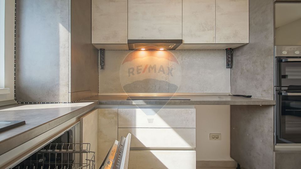 Apartament cu 3 camere de vânzare la SOHO