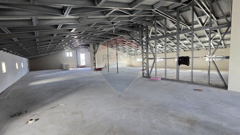 DE INCHIRIAT Spațiu comercial/showroom | 975 mp | Otopeni