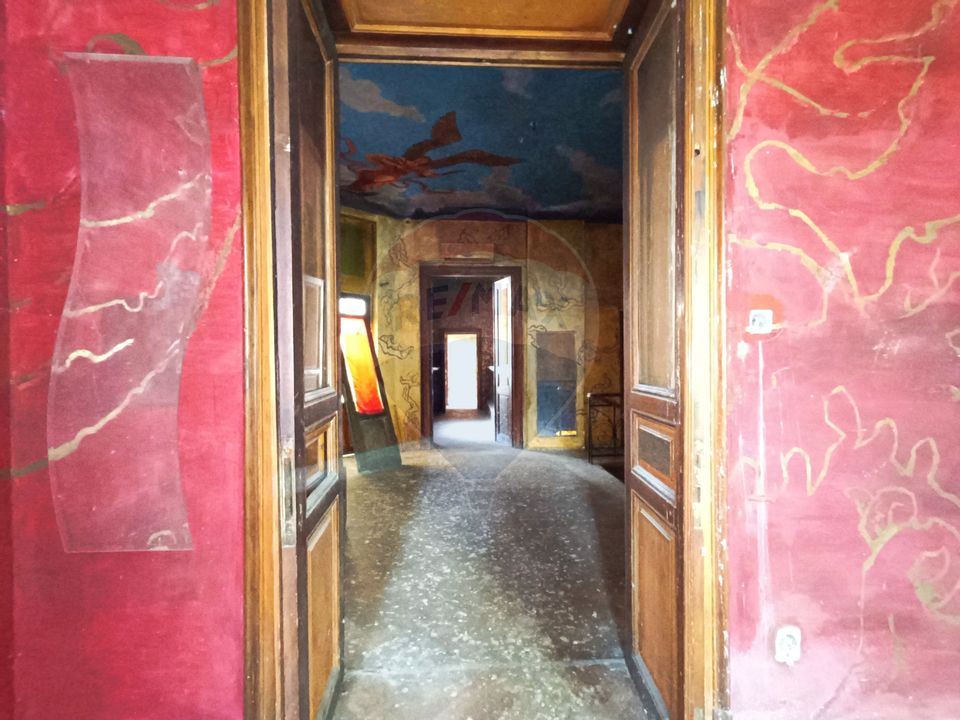 Vanzare Vila Interbelica Stradala, Pta Regina Maria, Ocazie Investitie