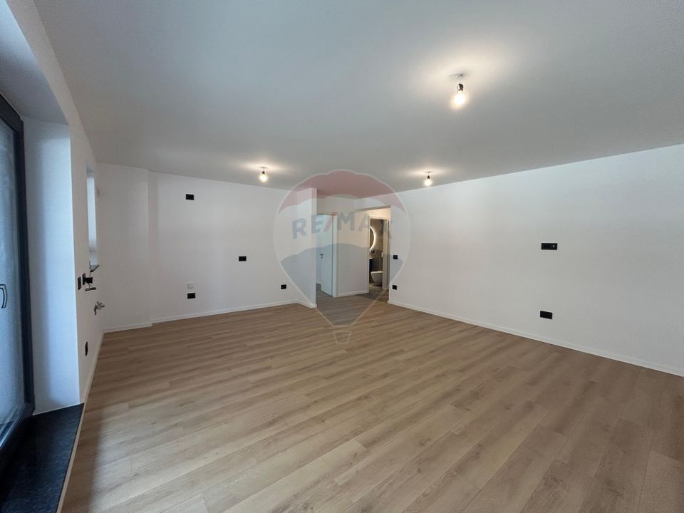 Apartament 2 camere de vânzare