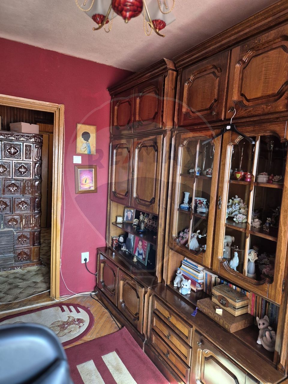 4 room Apartment for sale