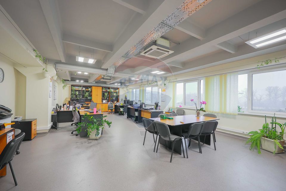 1,336sq.m Office Space for rent, Calea Clujului area