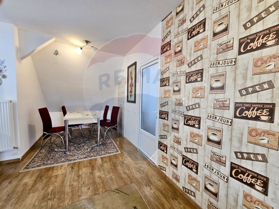 4 room Apartment for sale