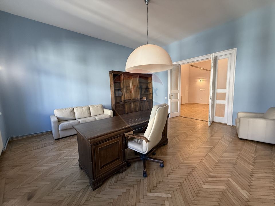 Spațiu elegant de birouri în clădire istorică – Ultracentral