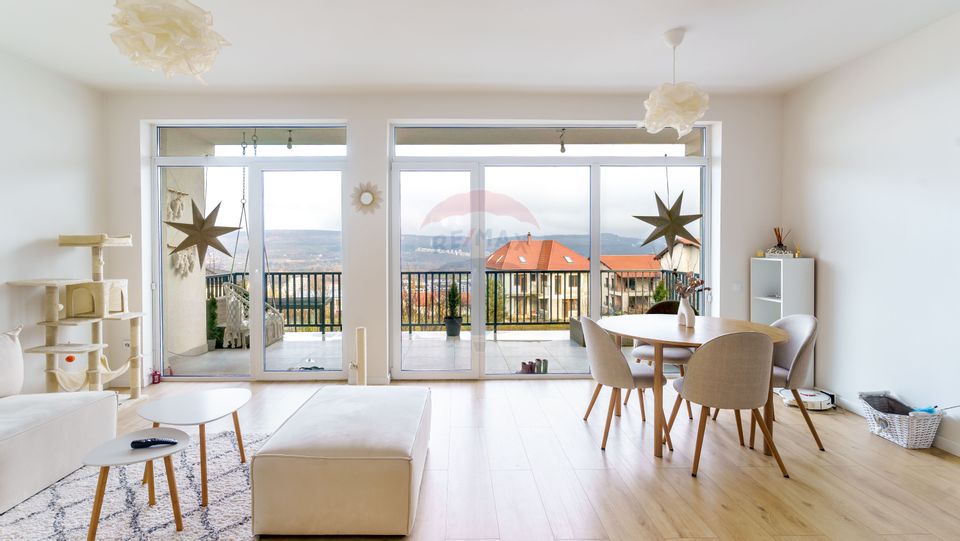 Duplex spre vânzare, zona Vivo