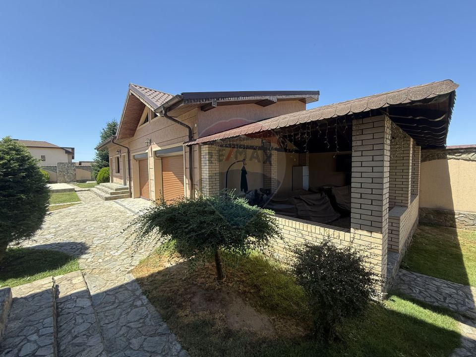 7 room House / Villa for sale, Central area