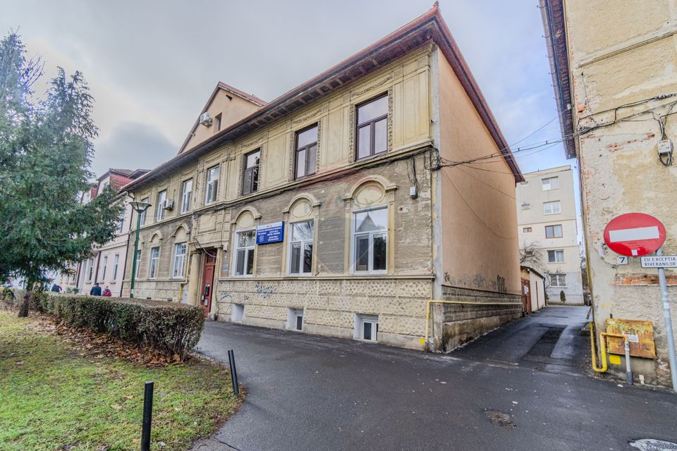 Office space for rent – central area, Str. Castanilor