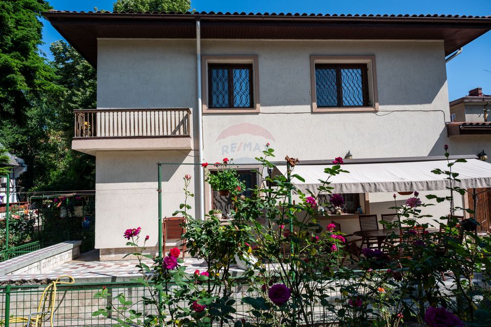 Refugiu elegant în inima Bucureștiului – Proprietate cu suflet