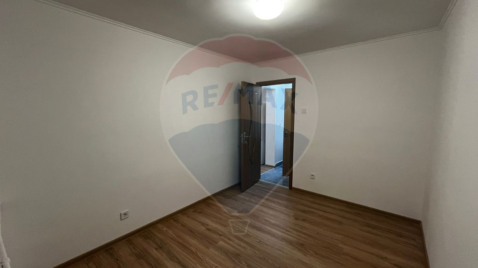 2 room Apartment for sale, Valenta area