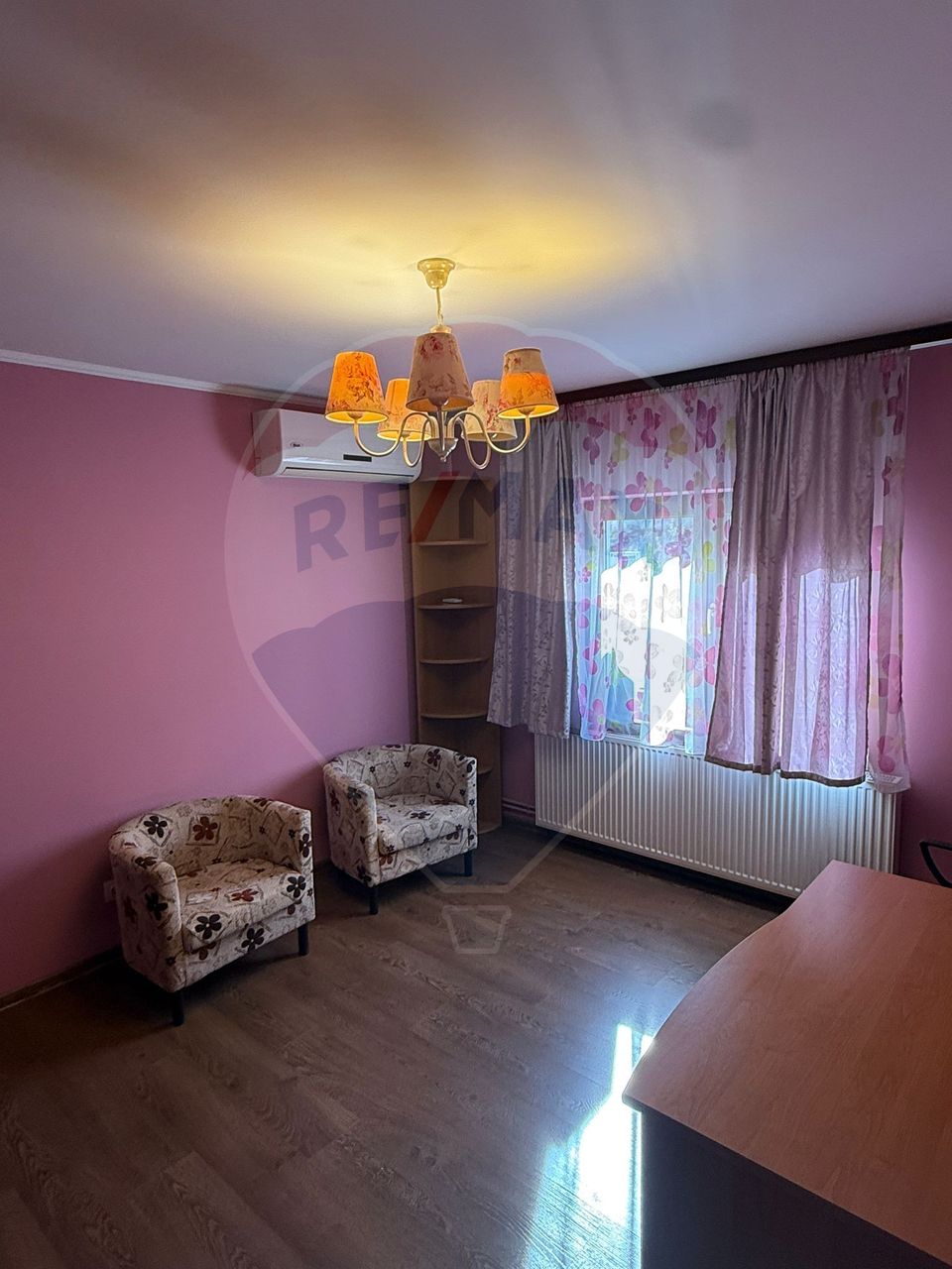 4 room Apartment for rent, Republicii area