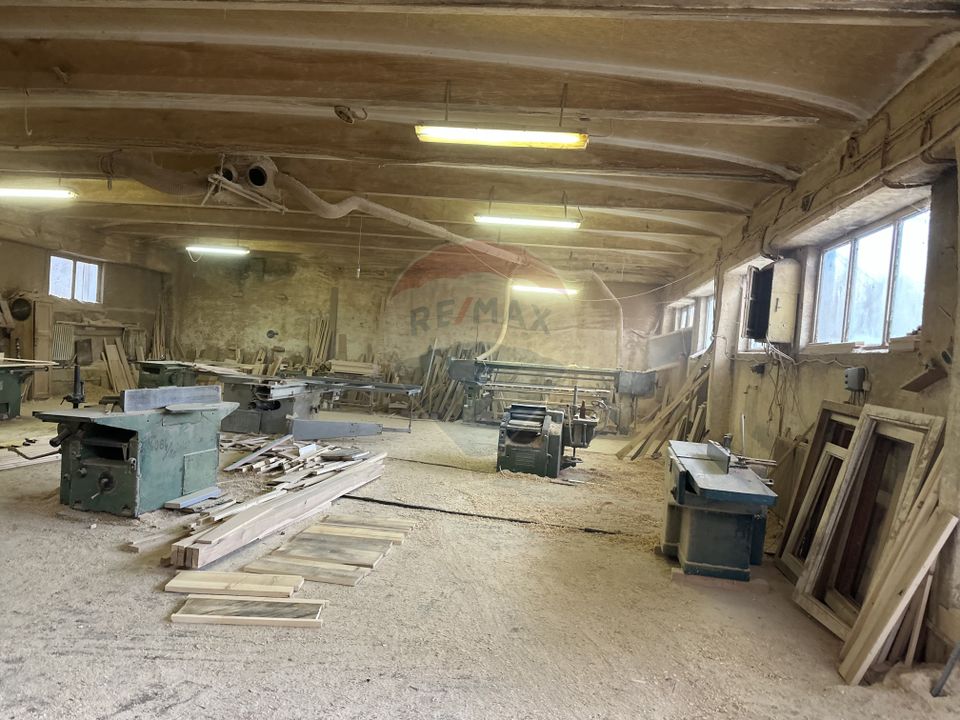 445sq.m Industrial Space