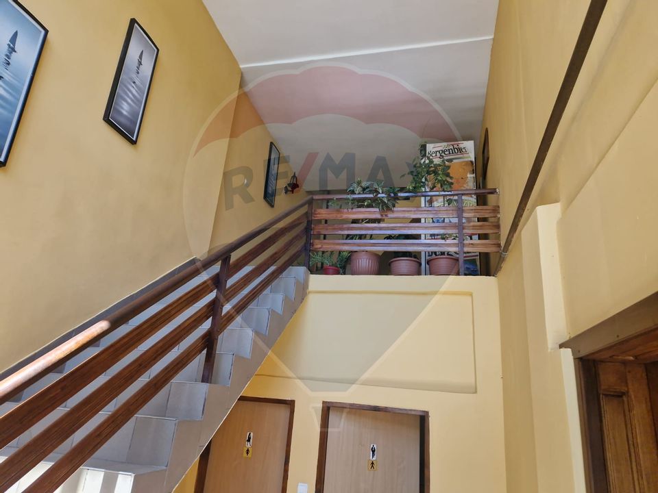 20 room Hotel / Pension for sale