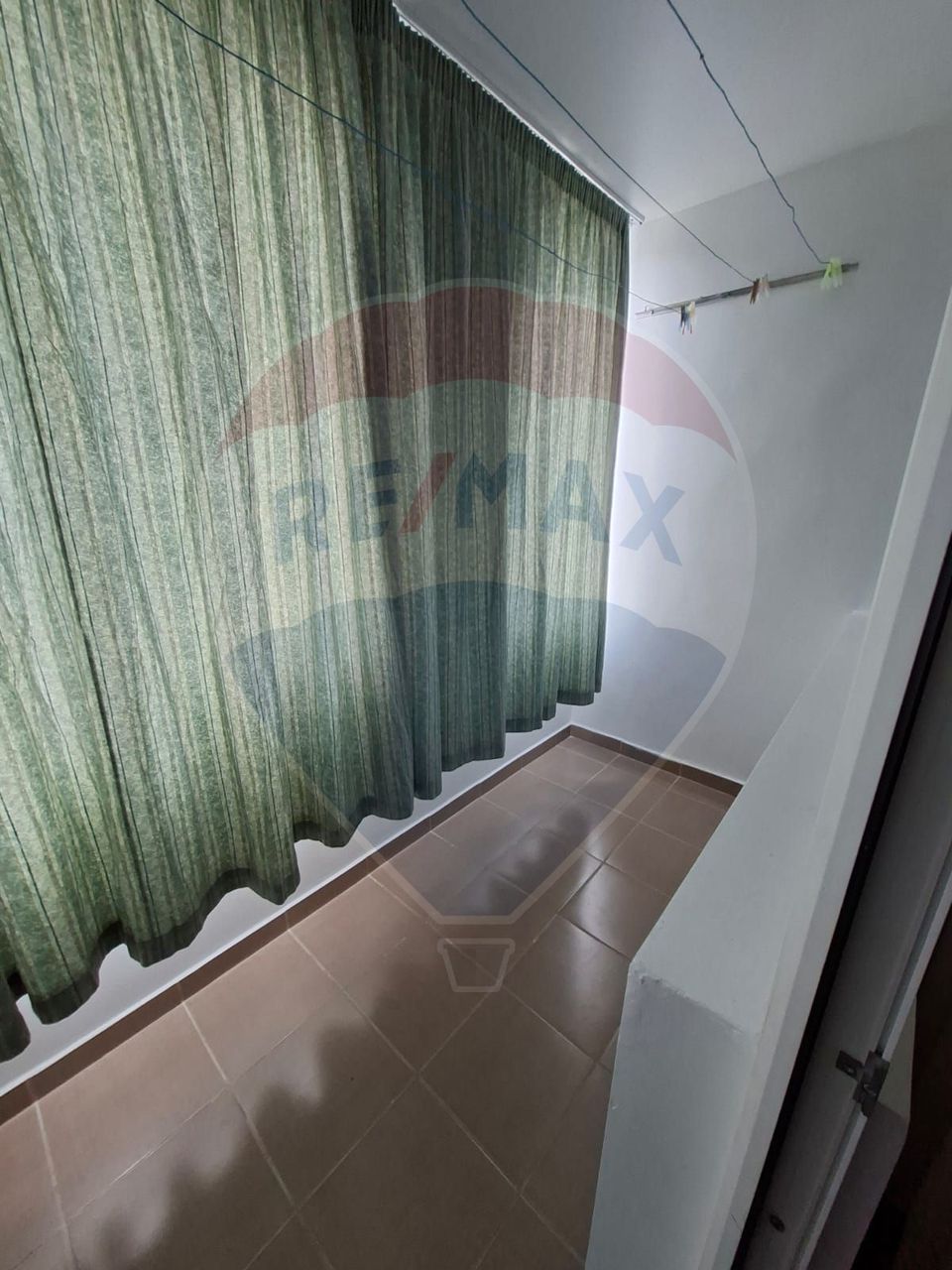 3 room Apartment for rent, Titan area