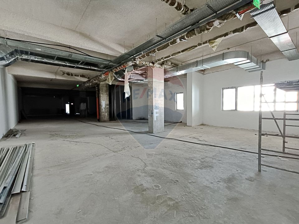 Inchiriere Spațiu Comercial langa Pasarela Metrou Berceni | Open Space