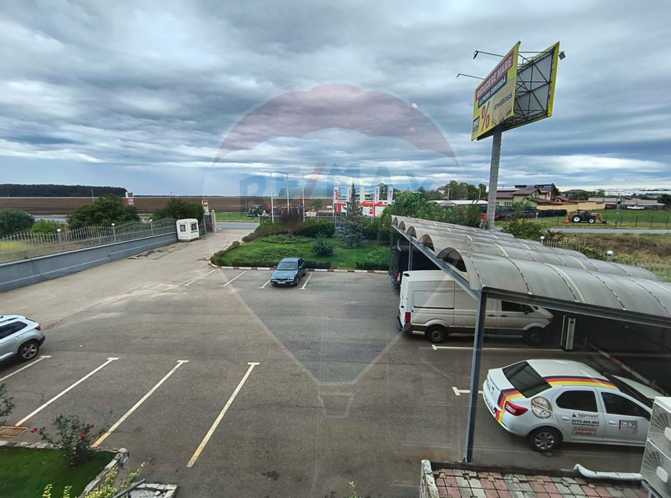 Industrial space, hall, logistics warehouse, showroom premium offices