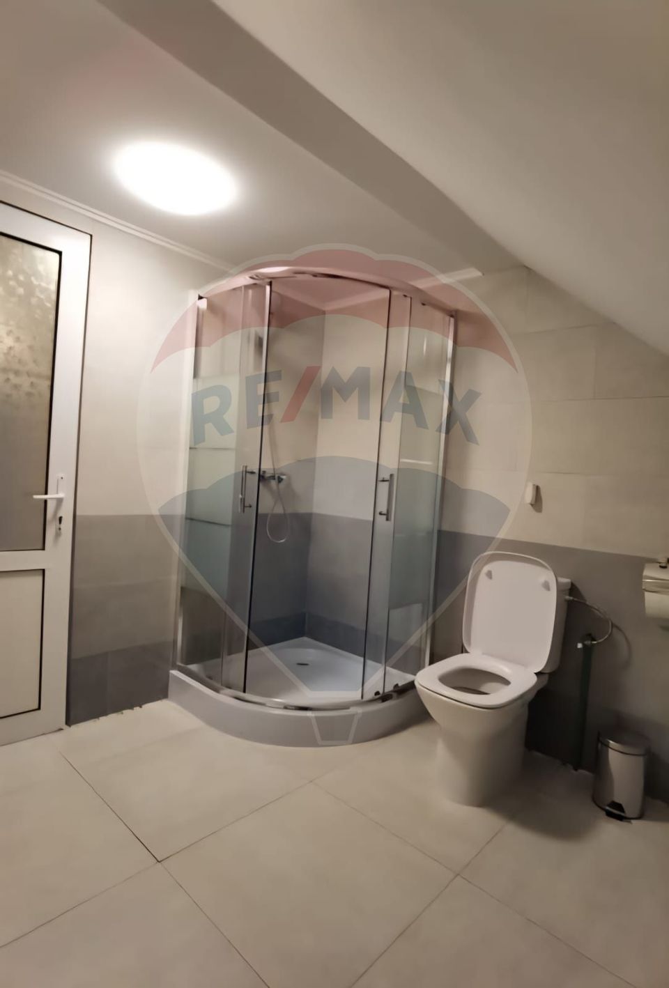 Spațiu comercial de 80mp de închiriat