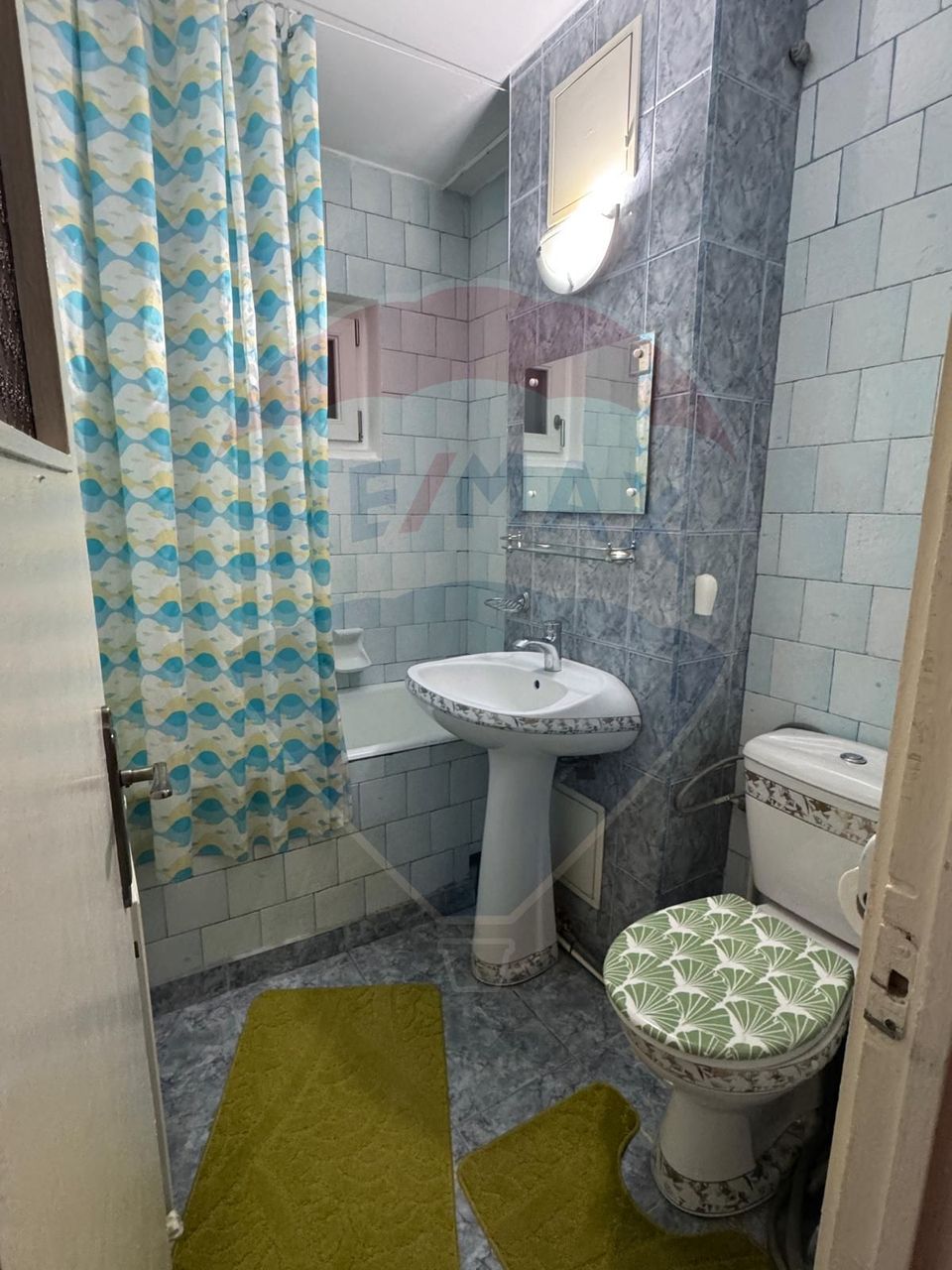 3 room Apartment for sale, Craiovita Noua area