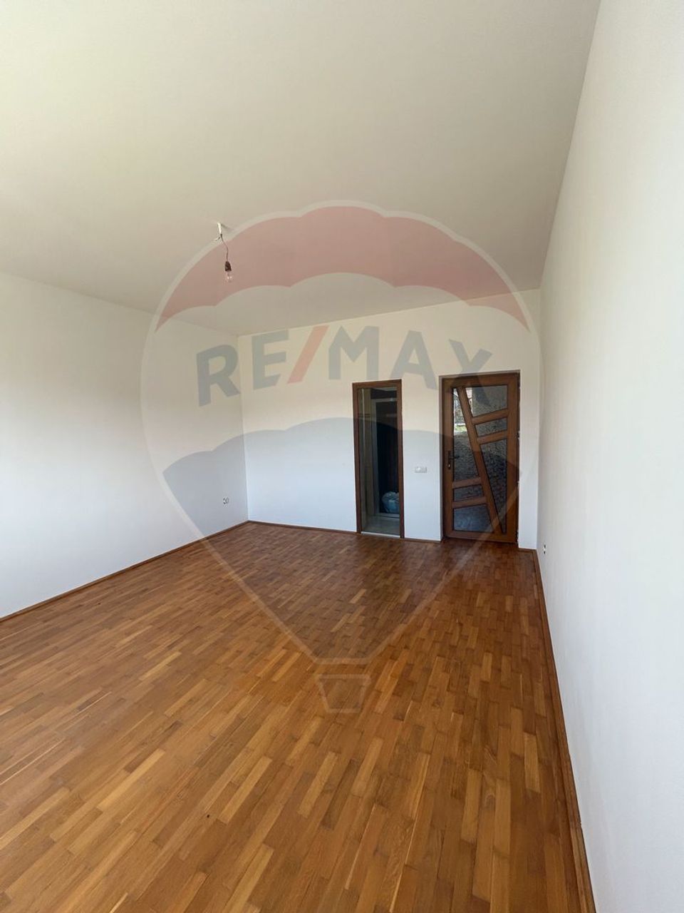 5 room House / Villa for sale