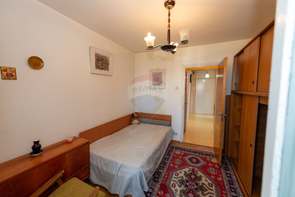Apartament cu 3 camere de inchiriat, 9 min.  de metrou Titan, Parc IOR