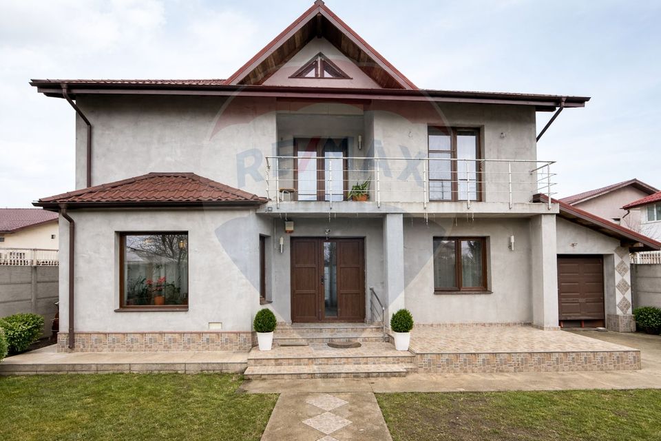 Casă / Vilă cu 5 camere de vânzare Magurele