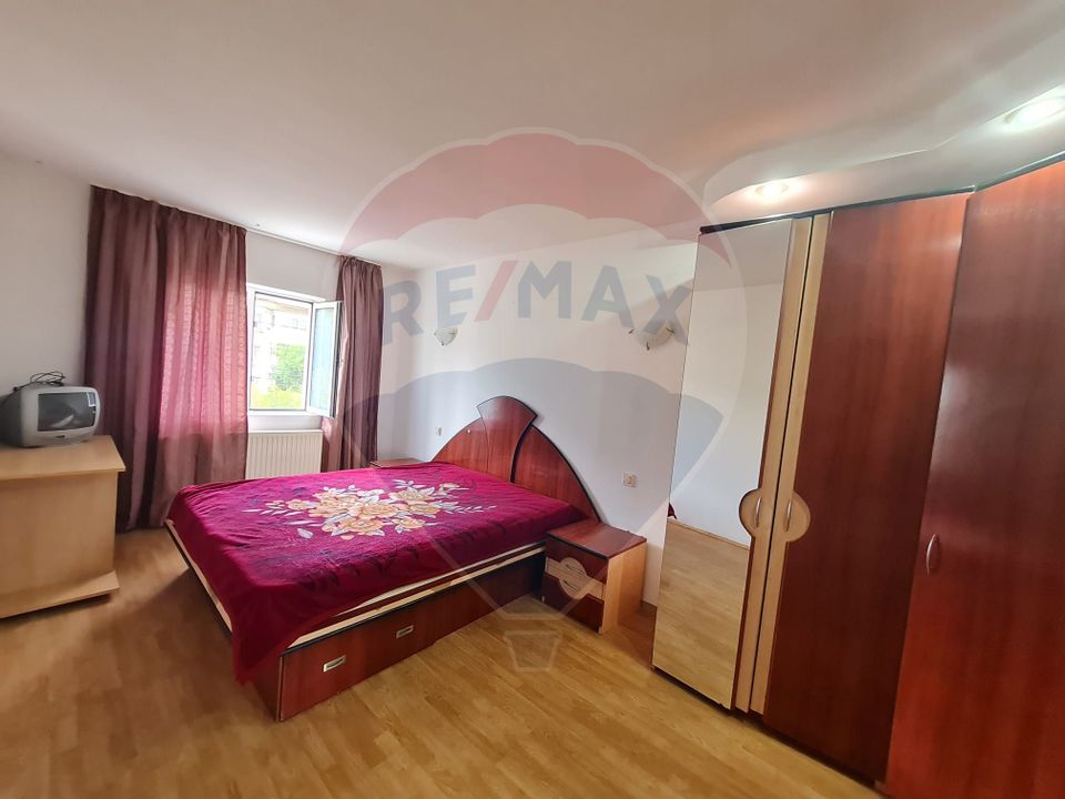 Apartament cu 4 camere de închiriat în zona Obor