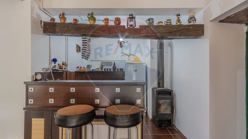 4 room House / Villa for sale