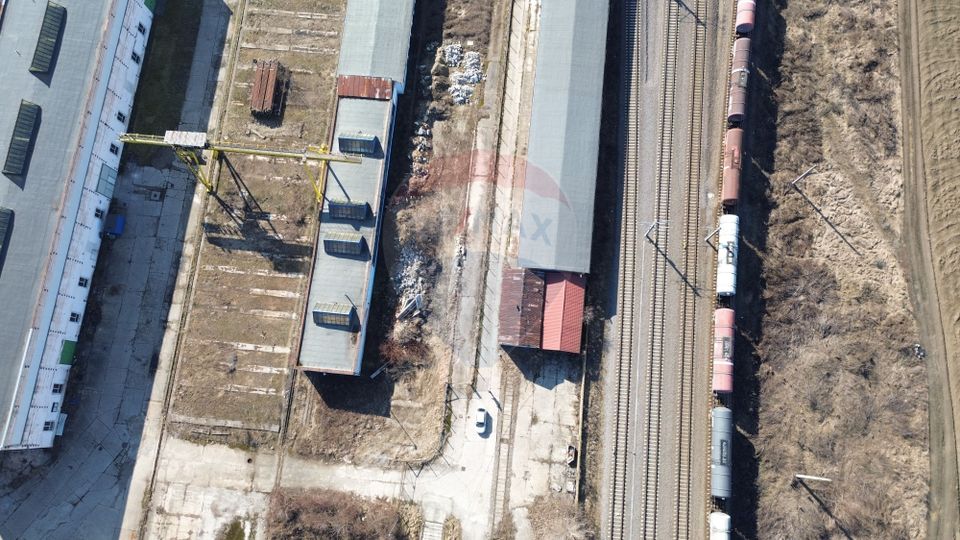 Industrial space of 17,000 sqm land plus industrial facilities