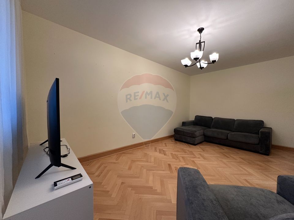 Apartament cu 2 camere de inchiriat zona Stefan cel Mare