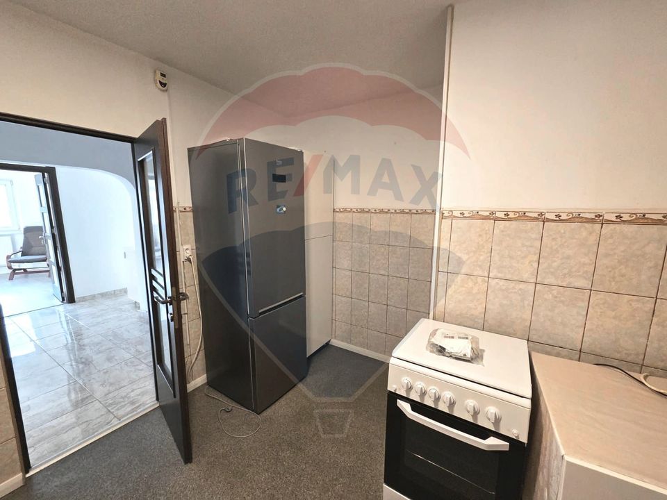Apartament 4 camere + centrala proprie: str Baltagului - 13 septembrie