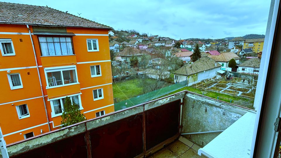 Apartament cu 2 camere, zona Vitrometan (Rubinului)