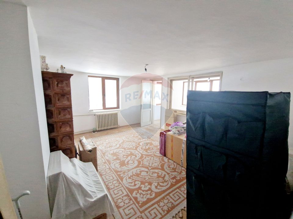 6 room House / Villa for sale, Central area