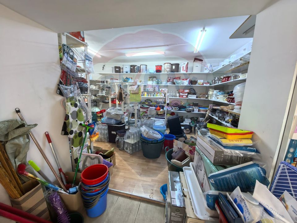 140sq.m Commercial Space, Central area