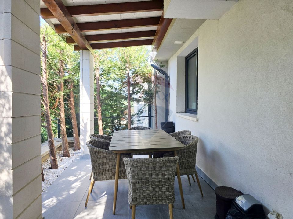 Casa, 4 dormitoare, pod amenajat, gradina, zona Vivo