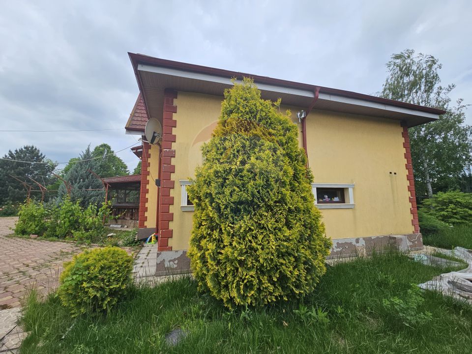 5 room House / Villa for sale