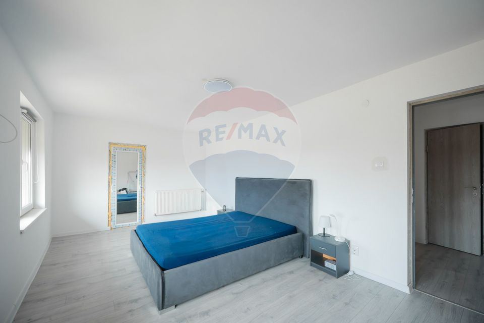 8 room House / Villa for sale, Iosia area