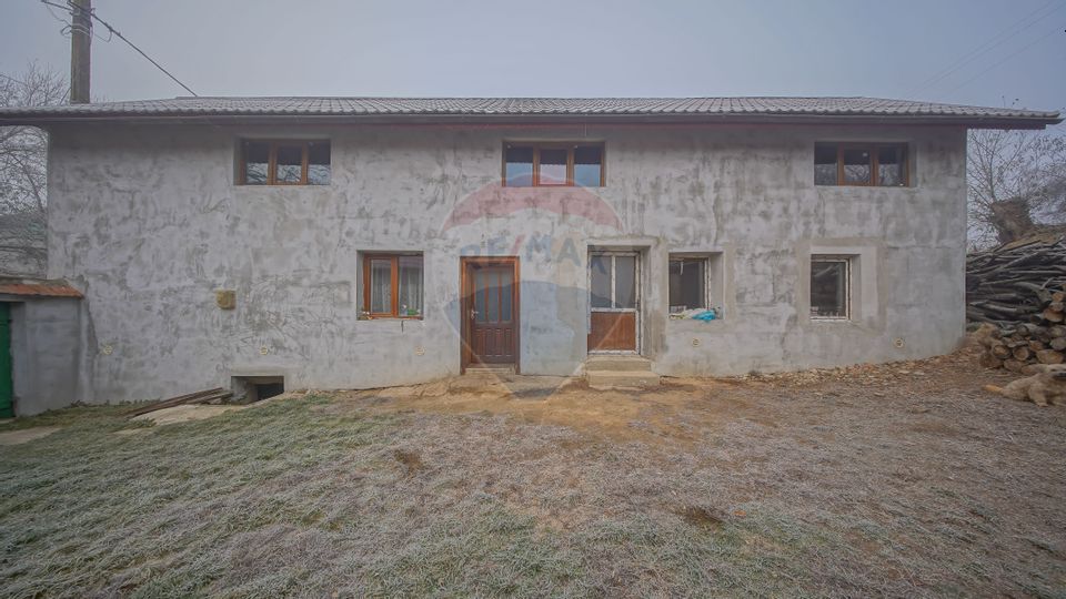 4 room House / Villa for sale