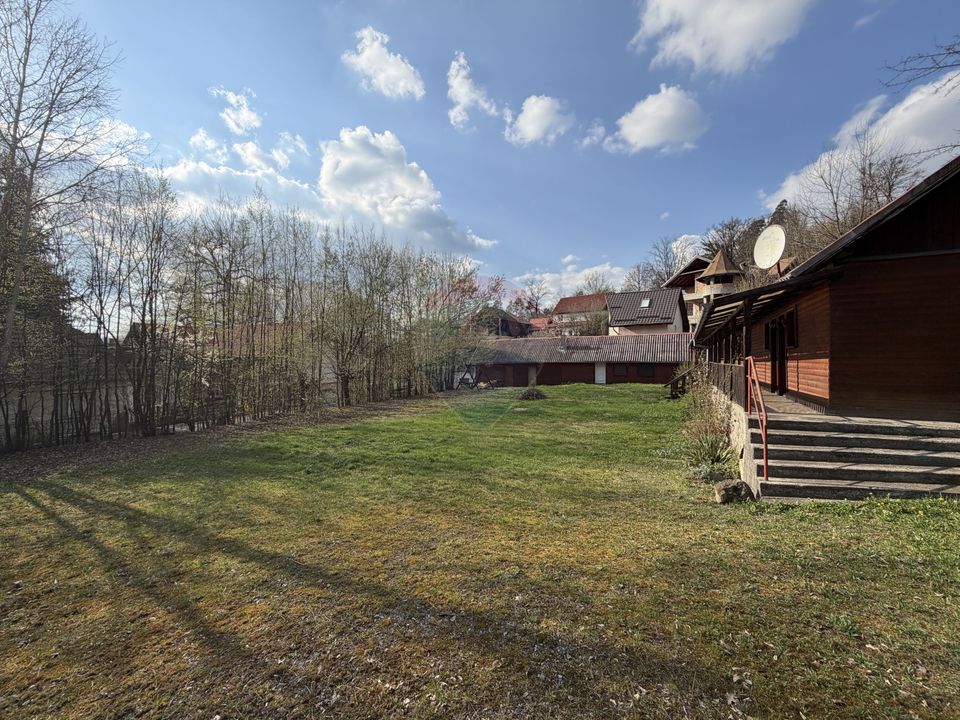 Land 1,268sqm Sovata / Strada Bradului