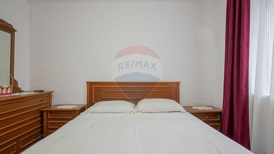 COMISION 0% | Apartament cu 3 camere | Decomandat | Tractorul Cerna |