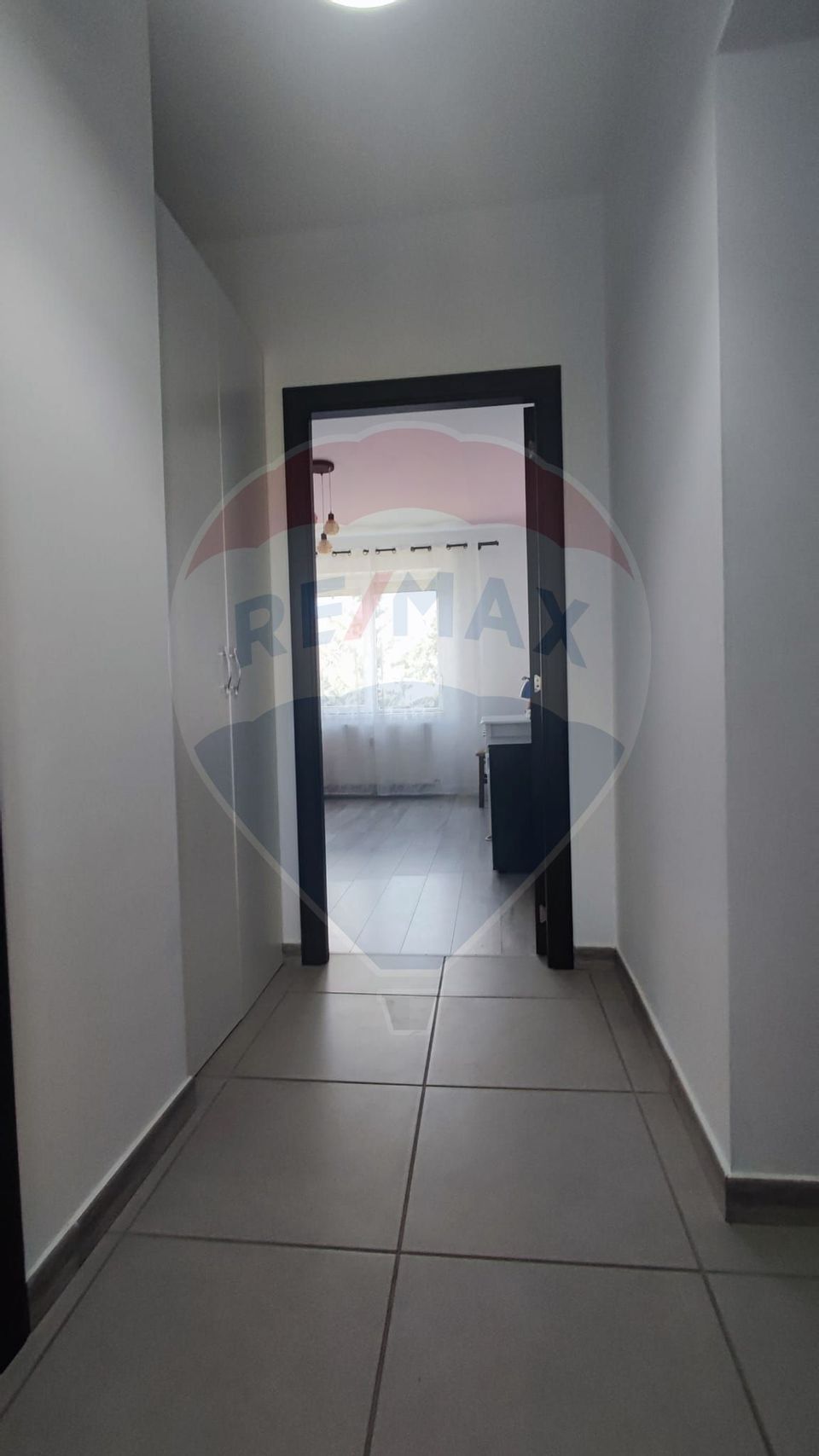 Apartament 2 dormitoare de inchiriat zona Magheru