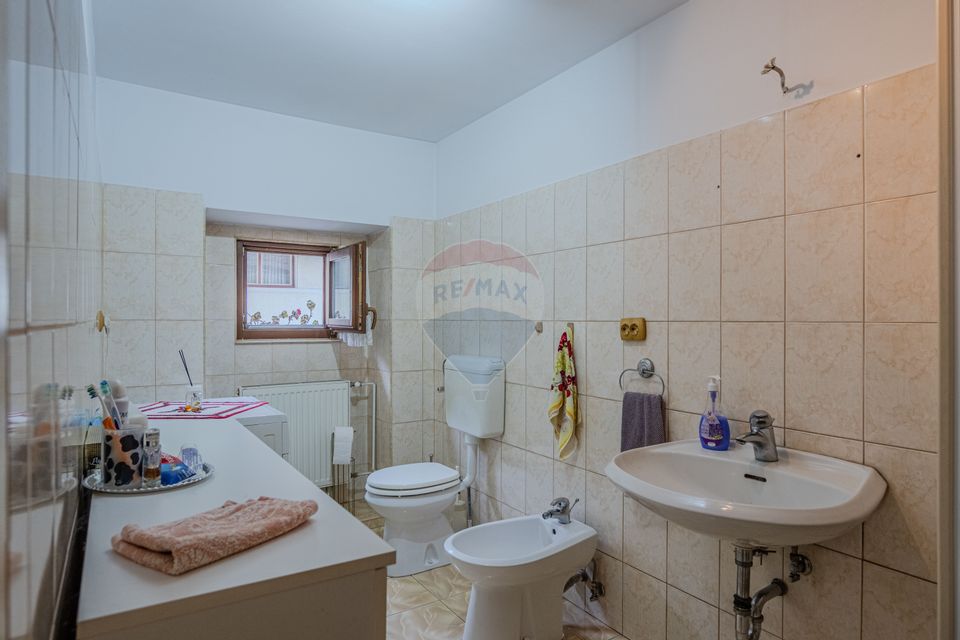 COMISION 0%| CASA DE VANZARE| 4 CAMERE| TEREN 597 MP|