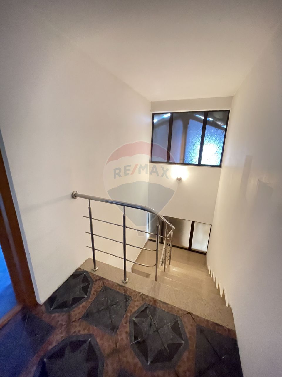 11 room House / Villa for sale