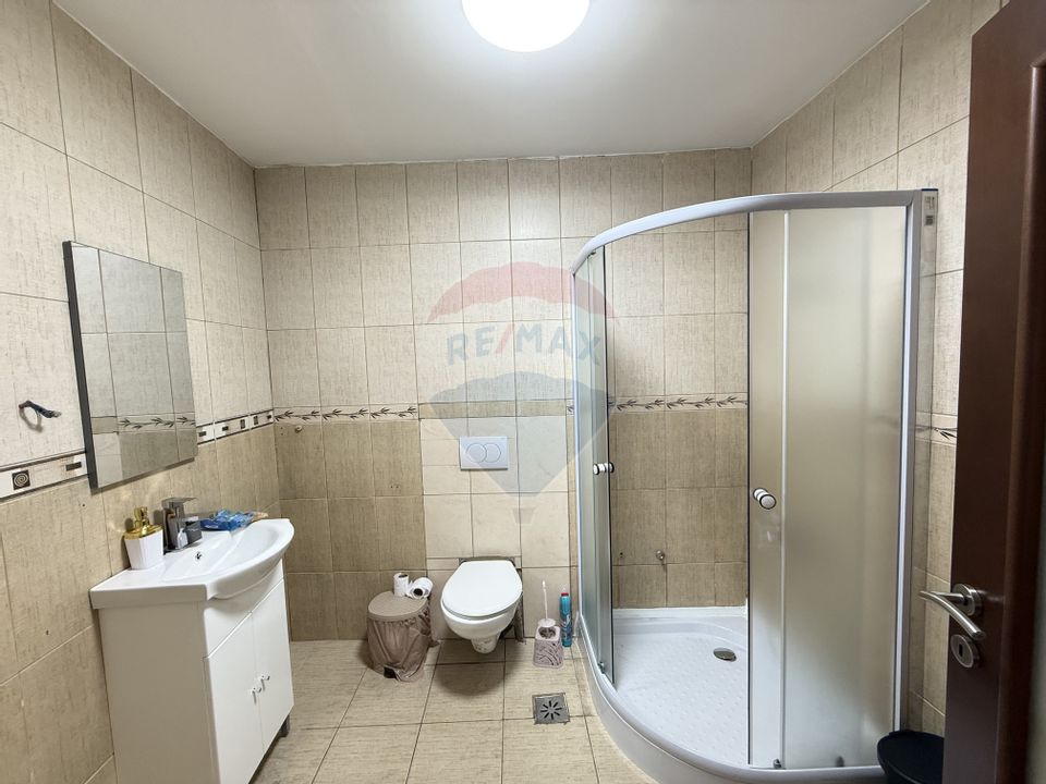 Apartament cu 3 camere de vânzare Voluntari