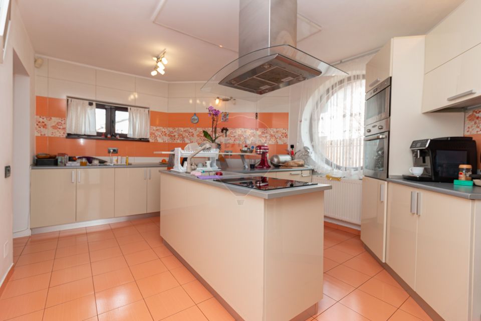 Casa de vanzare P+1, teren 500mp Bragadiru, Magurele, Varteju, Ilfov