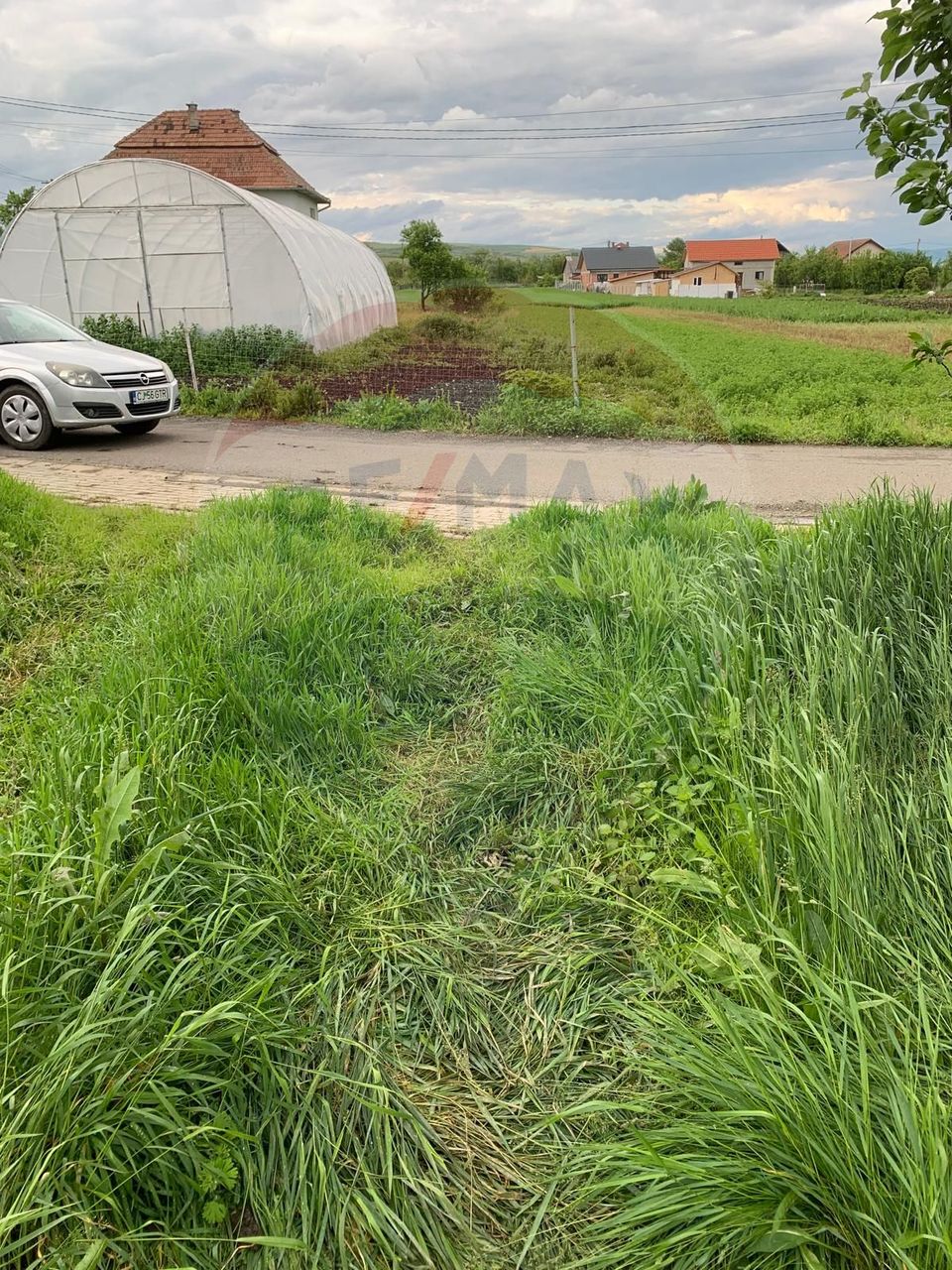 COMISION 0% Teren intravilan 1,325mp Iclod / Strada Principala